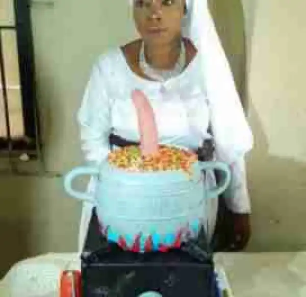 Is This The Weirdest Birthday Cake Ever? (Photo)
